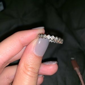 Pandora Ring